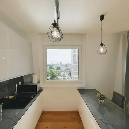 The Bridge Company Spacious Loft 74m2 Apartment Poznan