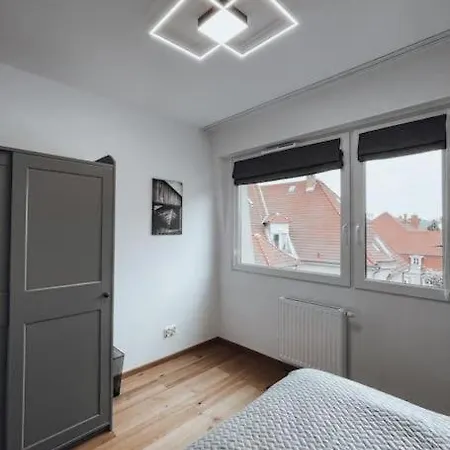 The Bridge Company Spacious Loft 74m2 Apartment