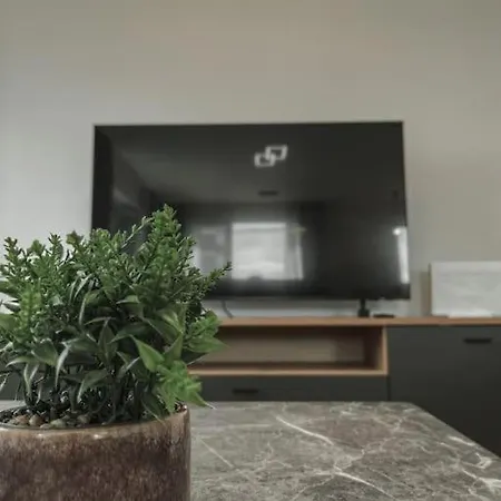 The Bridge Company Spacious Loft 74m2 *